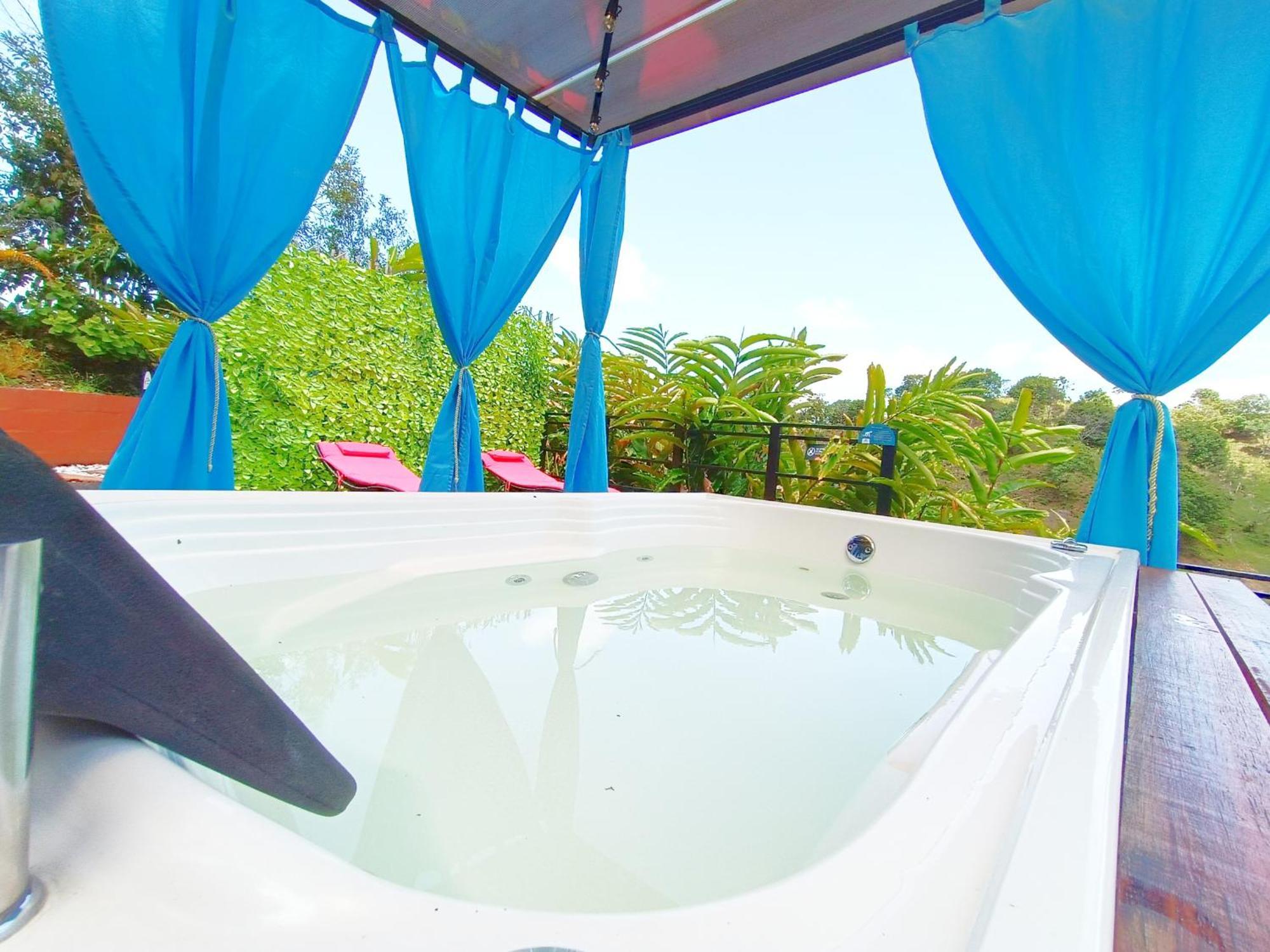 Glamping The Mountain Hotel Guatape Bagian luar foto