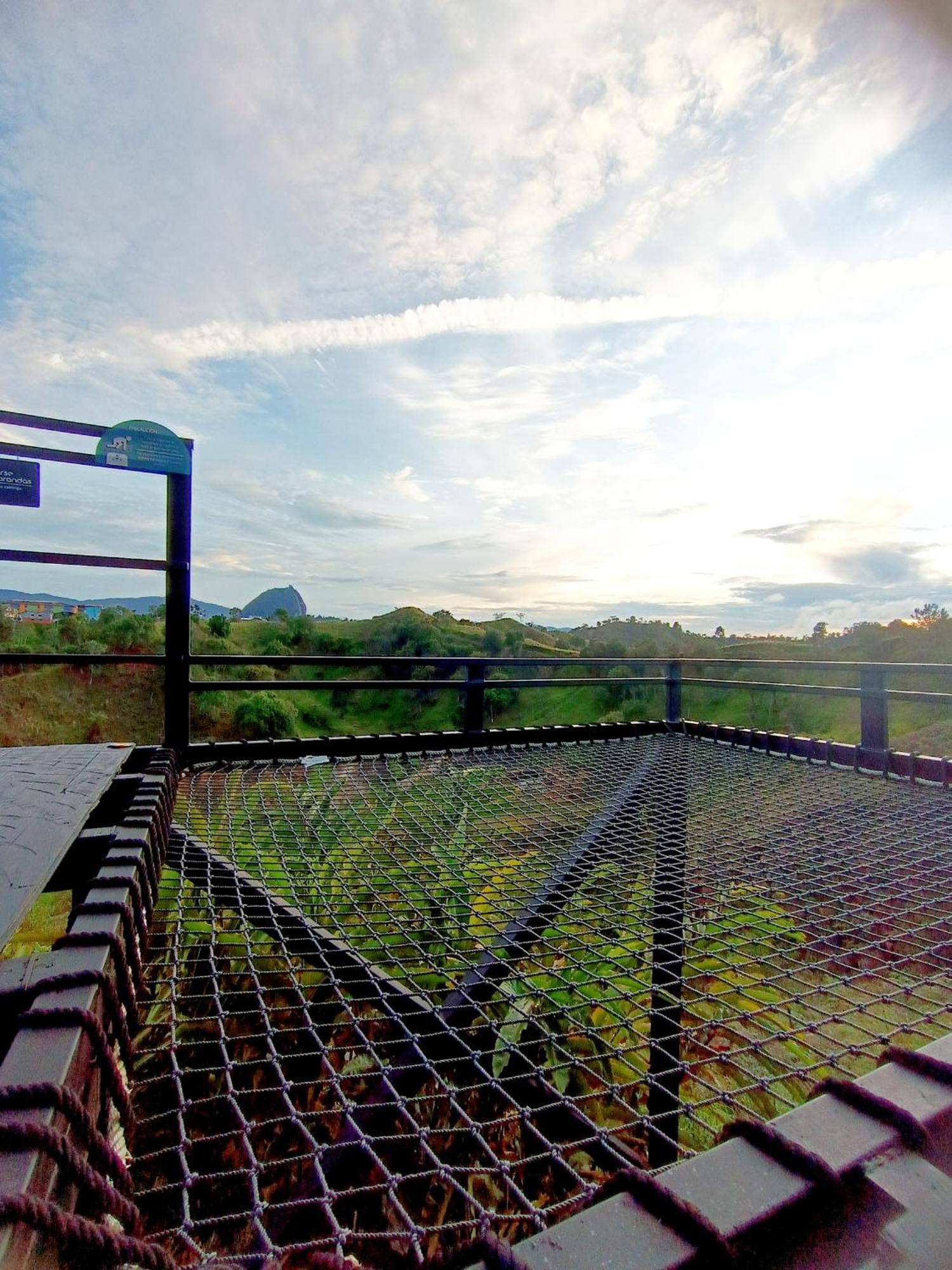 Glamping The Mountain Hotel Guatape Bagian luar foto