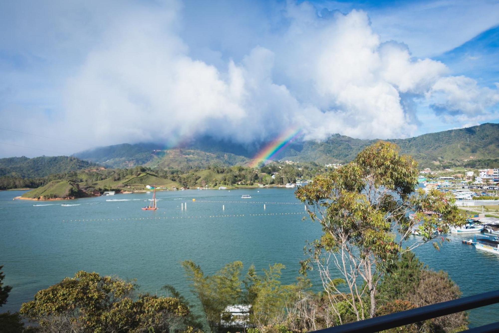 Glamping The Mountain Hotel Guatape Bagian luar foto